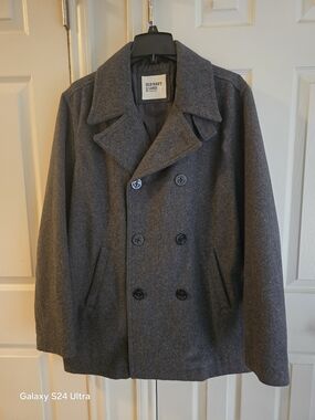 Old Navy Men’s Charcoal Gray Double-Breasted Pea Coat